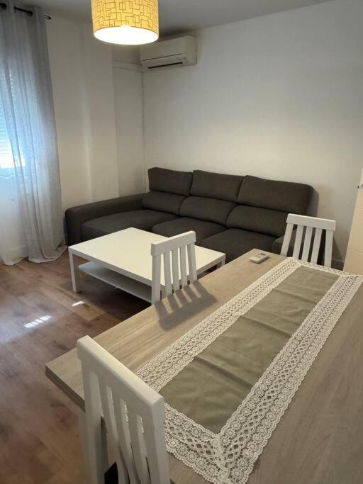 Apartamento Chicharro A Baeza Dış mekan fotoğraf